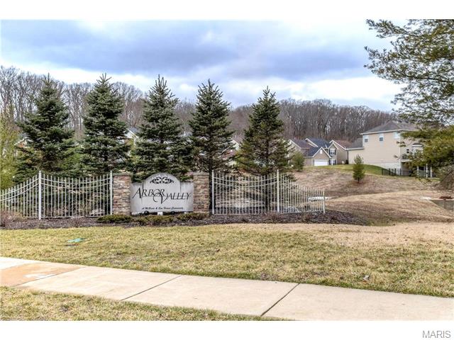 1441 Red Oak Plantation Dr, Ballwin, MO 63021 photo 33
