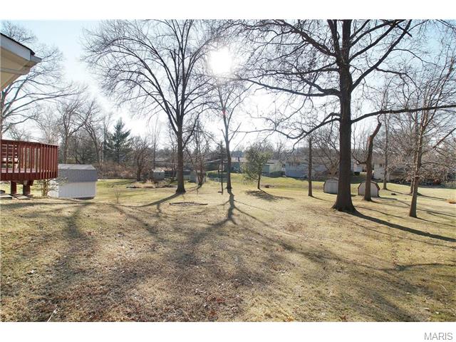 409 Ranch Dr, Ballwin, MO 63011 photo 26