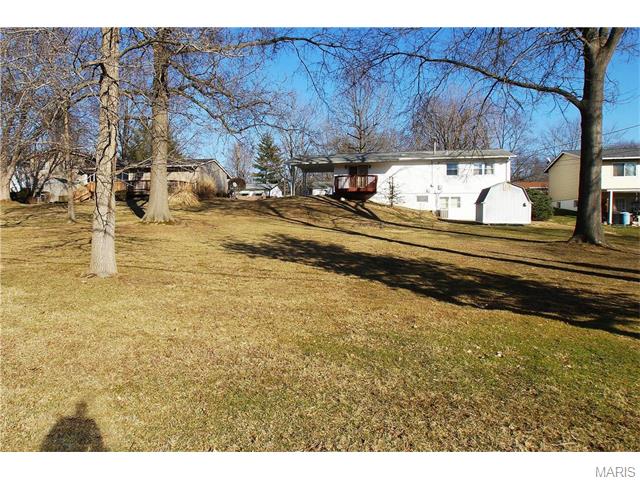 409 Ranch Dr, Ballwin, MO 63011 photo 28