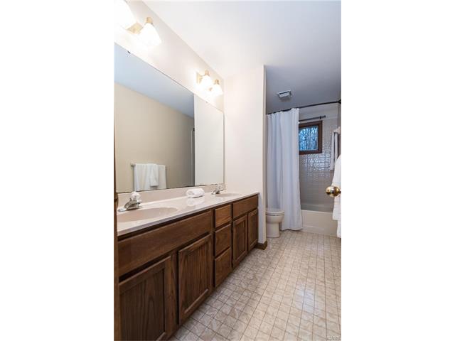 1645 Wolf Trail Rd, Wildwood, MO 63021 photo 27
