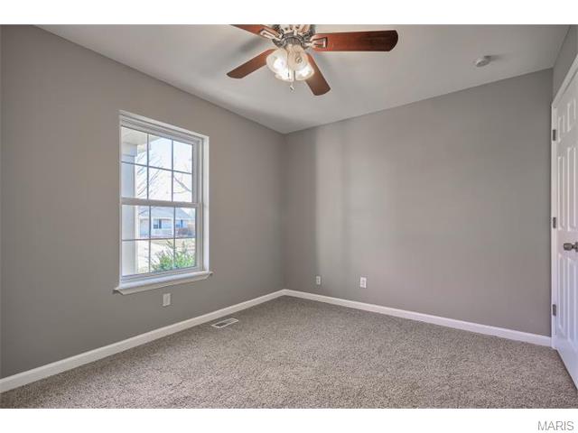 2651 Brook Meadow Ln, O'fallon, MO 63368 photo 8