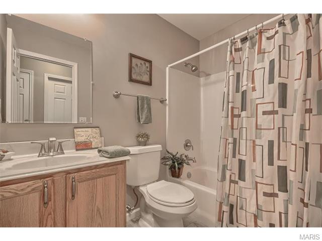 2651 Brook Meadow Ln, O'fallon, MO 63368 photo 14