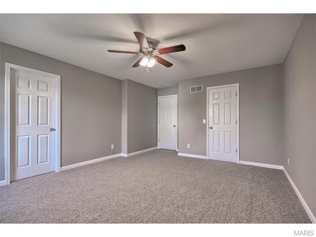 2651 Brook Meadow Ln, O'fallon, MO 63368 photo 9