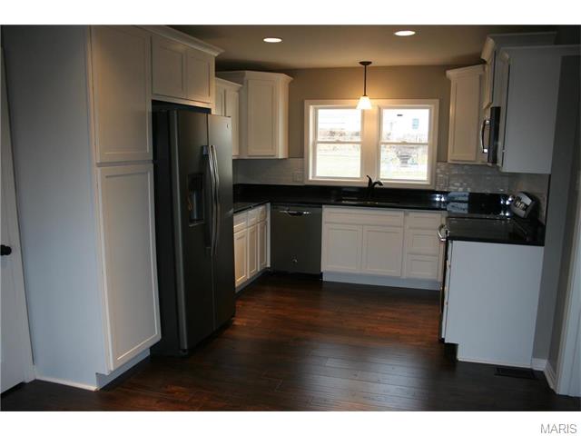 203 W Pitman St, O'fallon, MO 63366 photo 11