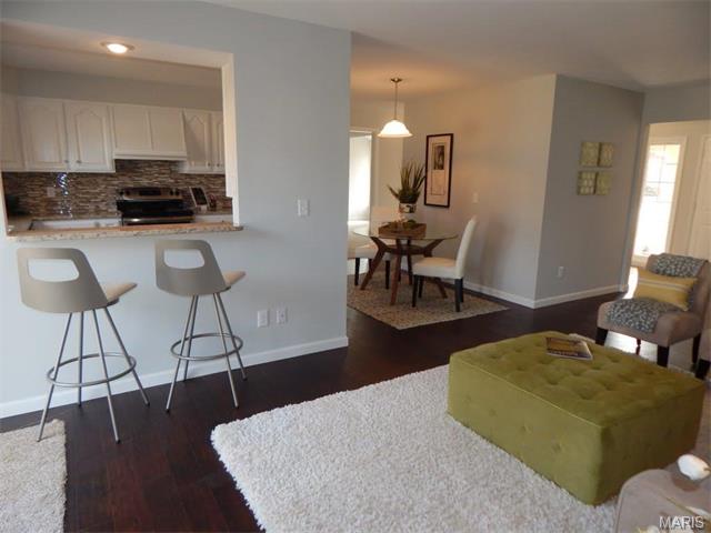 407 Brass Lamp Dr, Ballwin, MO 63011 photo 6