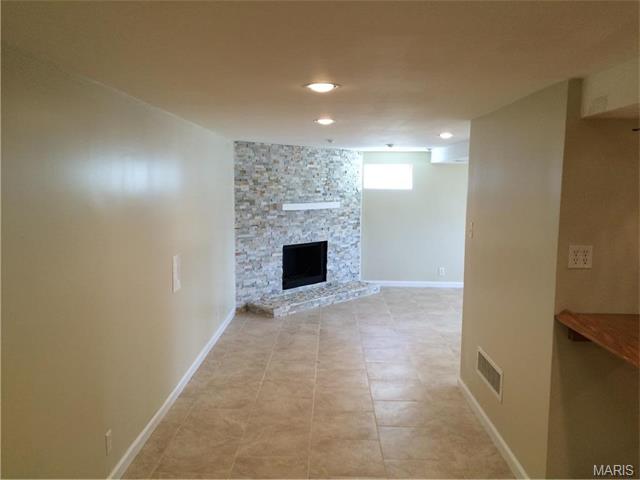 309 Wallach, Eureka, MO 63025 photo 12
