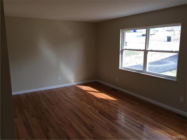 309 Wallach, Eureka, MO 63025 photo 7