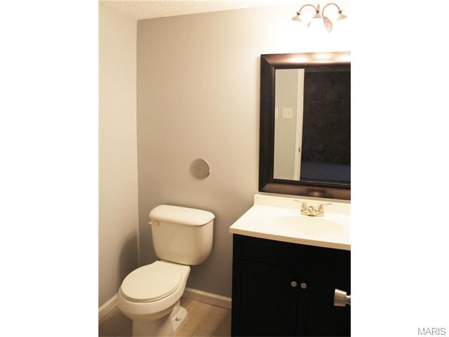 85 Edward Dr, Eureka, MO 63025 photo 18