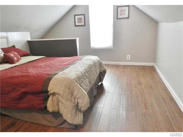 940 Spring Ave, Saint Charles, MO 63301 photo 18