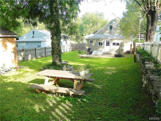 940 Spring Ave, Saint Charles, MO 63301 photo 25