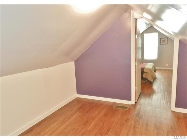 940 Spring Ave, Saint Charles, MO 63301 photo 16