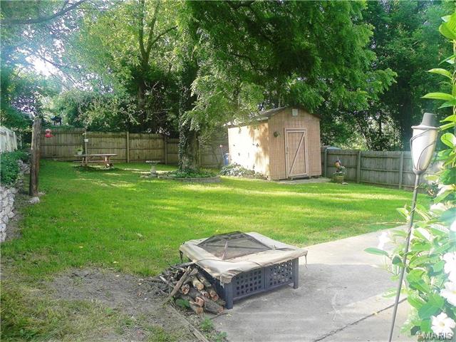 940 Spring Ave, Saint Charles, MO 63301 photo 22