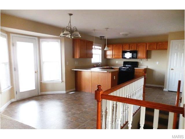 1374 Washingtons Crossing Dr, O'fallon, MO 63366 photo 6