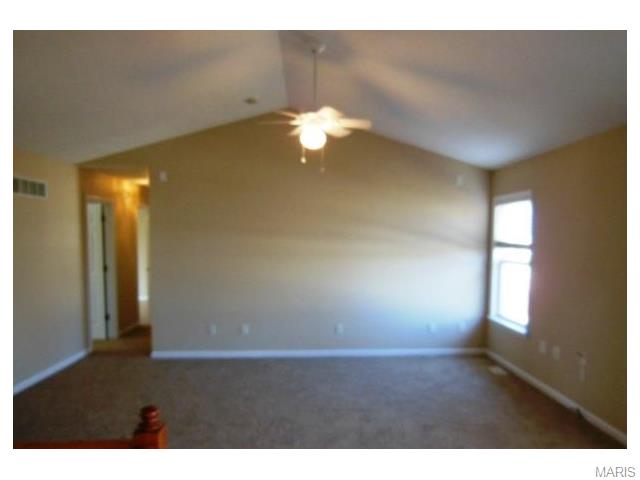 1374 Washingtons Crossing Dr, O'fallon, MO 63366 photo 5