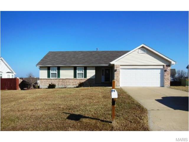 1374 Washingtons Crossing Dr, O'fallon, MO 63366 photo 1