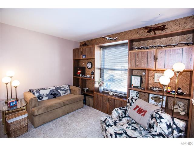 608 Wynn Pl, Ballwin, MO 63021 photo 21