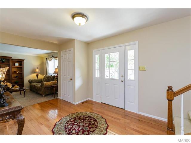 532 Wetherby Ter, Ballwin, MO 63021 photo 7