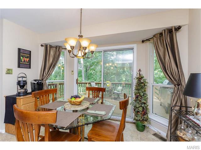 532 Wetherby Ter, Ballwin, MO 63021 photo 14