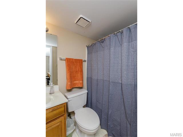 532 Wetherby Ter, Ballwin, MO 63021 photo 35