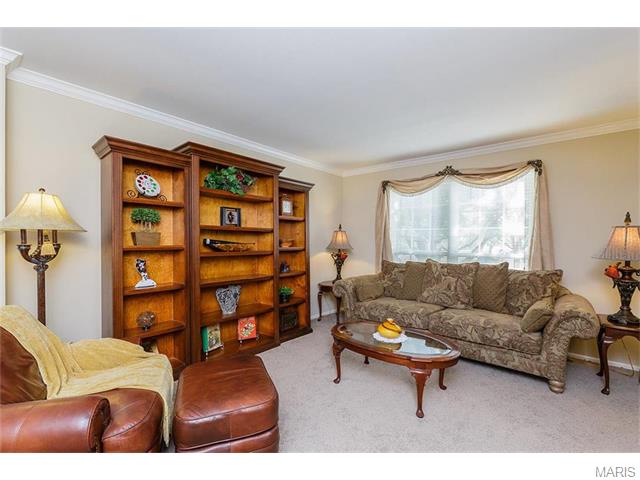 532 Wetherby Ter, Ballwin, MO 63021 photo 8