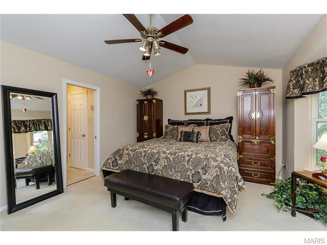 532 Wetherby Ter, Ballwin, MO 63021 photo 27