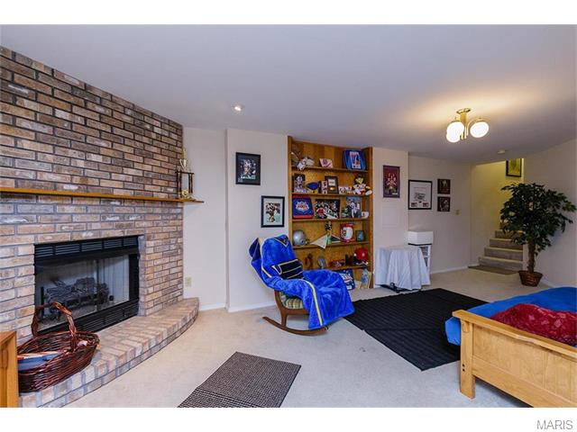 532 Wetherby Ter, Ballwin, MO 63021 photo 38