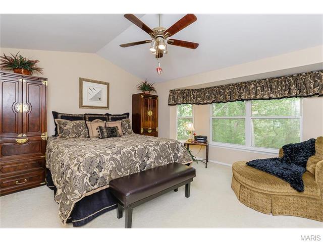 532 Wetherby Ter, Ballwin, MO 63021 photo 28