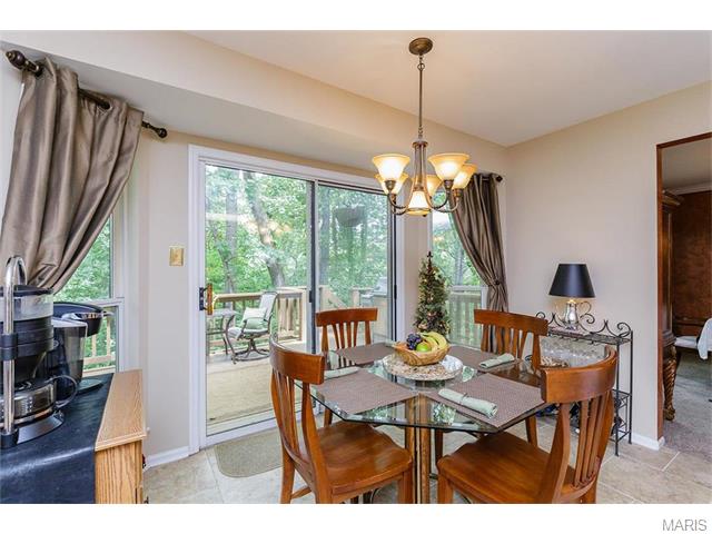 532 Wetherby Ter, Ballwin, MO 63021 photo 15