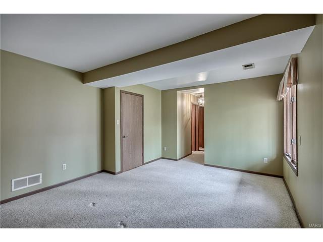 602 Dougherty Oaks Ct, Ballwin, MO 63021 photo 21