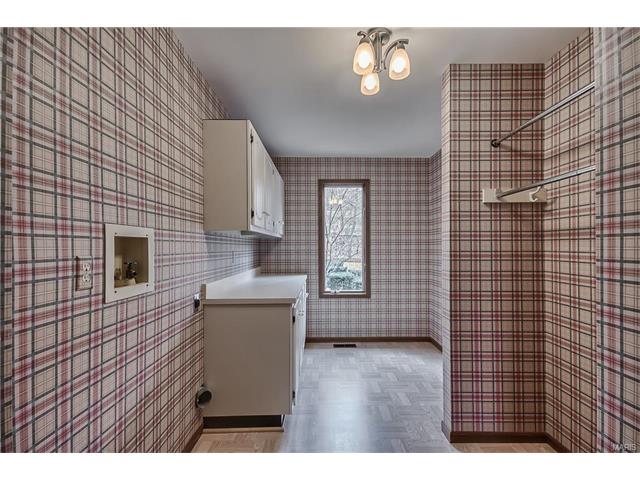602 Dougherty Oaks Ct, Ballwin, MO 63021 photo 16