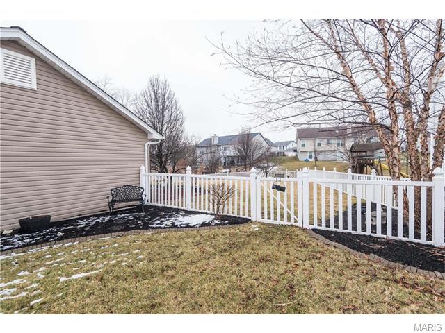 226 Sunshine Dr, O'fallon, MO 63368 photo 28