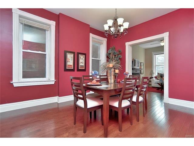 4352 S Compton Ave, Saint Louis, MO 63111 photo 6