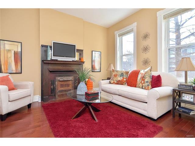 4352 S Compton Ave, Saint Louis, MO 63111 photo 4