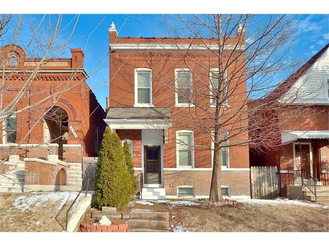 4352 S Compton Ave, Saint Louis, MO 63111 photo 1