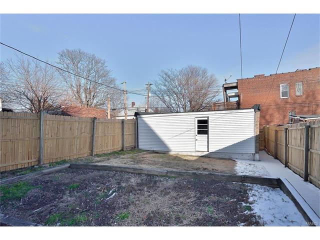 4352 S Compton Ave, Saint Louis, MO 63111 photo 19