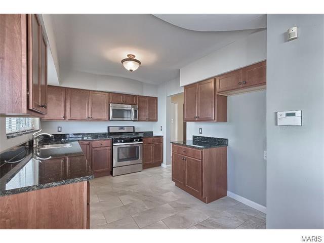 5407 Gresham Ave, Saint Louis, MO 63109 photo 15