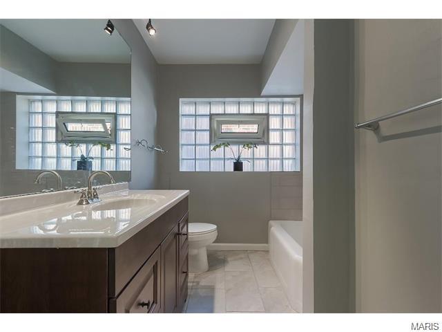 5407 Gresham Ave, Saint Louis, MO 63109 photo 26