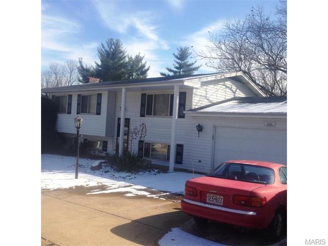 8 Saint Lawrence, Ballwin, MO 63021 photo 1