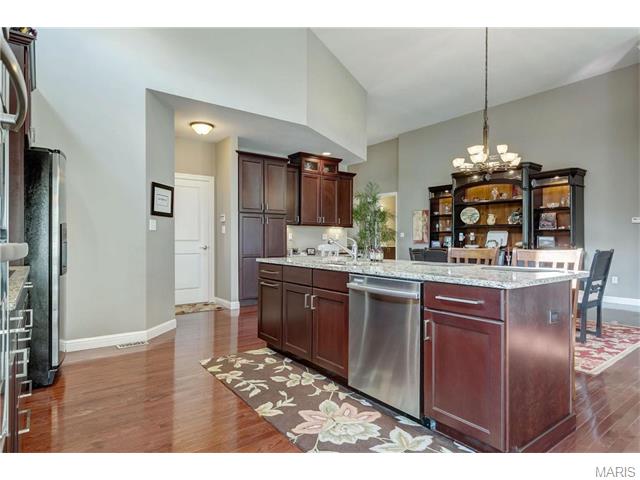 544 Trevi Ln, Ballwin, MO 63011 photo 10