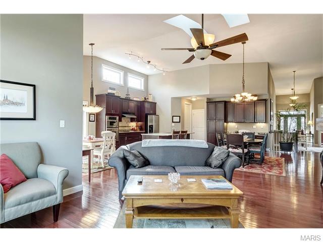 544 Trevi Ln, Ballwin, MO 63011 photo 15