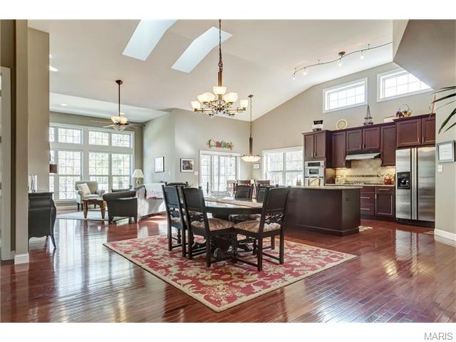 544 Trevi Ln, Ballwin, MO 63011 photo 6