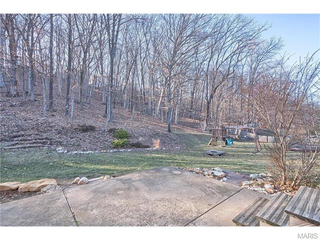 657 Legends View Dr, Eureka, MO 63025 photo 34
