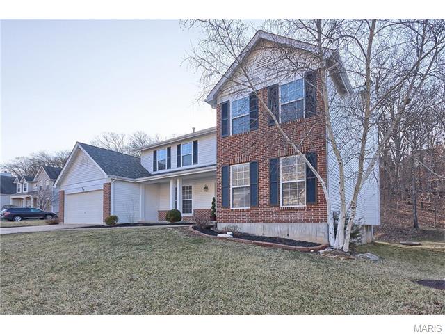 657 Legends View Dr, Eureka, MO 63025 photo 2