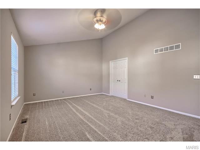 657 Legends View Dr, Eureka, MO 63025 photo 24