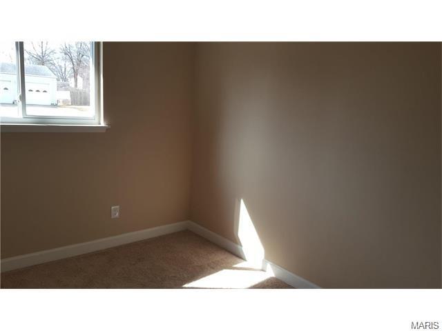 904 Saint Bernard, O'fallon, MO 63366 photo 11