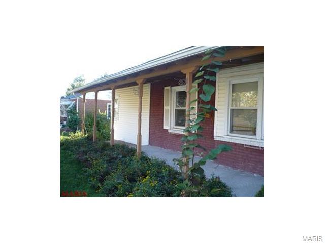 3437 Wright Ave, Saint Ann, MO 63074 photo 3