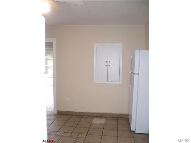 3437 Wright Ave, Saint Ann, MO 63074 photo 6