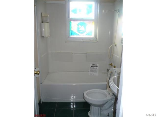 3437 Wright Ave, Saint Ann, MO 63074 photo 8
