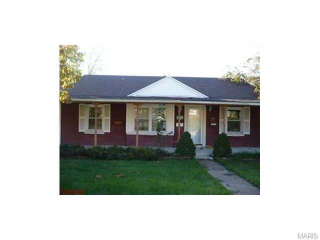 3437 Wright Ave, Saint Ann, MO 63074 photo 2