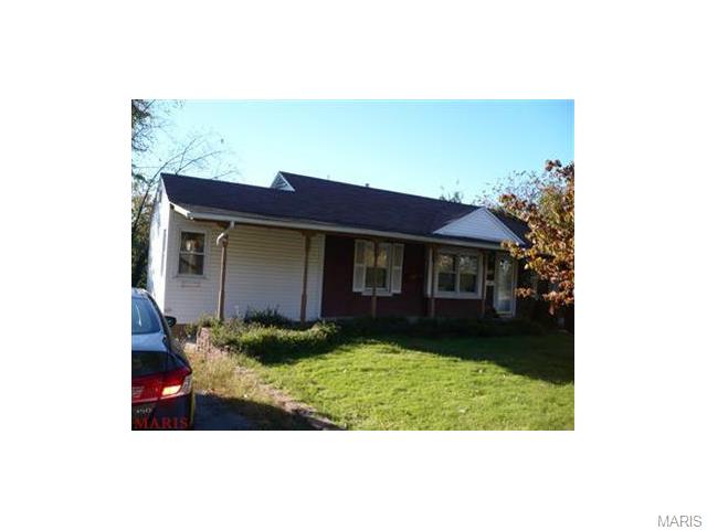 3437 Wright Ave, Saint Ann, MO 63074 photo 1